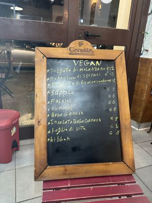   at Zeit W Zaatar in Rome