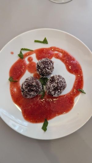   at Mango & Caoba in Barcelona