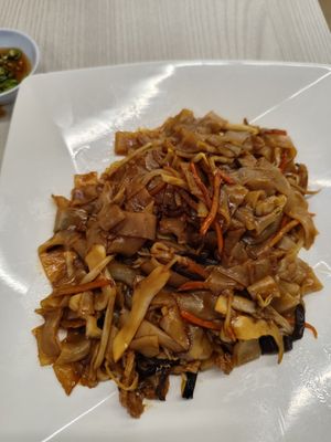 Char kway teow😔 at Home Vege Restaurant in Masai