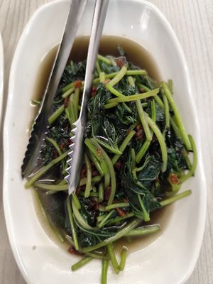 Stir fry sweet potato leaves 😋 at Home Vege Restaurant in Masai