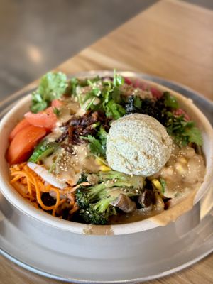 Build Your Own Bowl  at ON + ON in Torrance