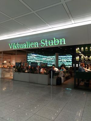 Restaurant at MUC - Viktualien Stubn - T2 in Munich