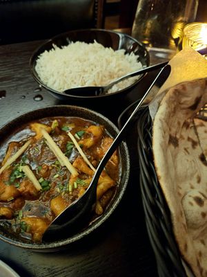 Aloo Gobi and roti at Leela Indian Restaurant  in Bergen