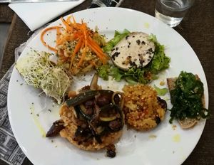 dinner at Carmen Ragosta in Paris