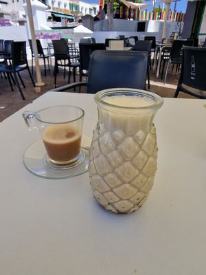  at Cafeteria Santo Zumo. Fruteria Zumeria in Lanzarote