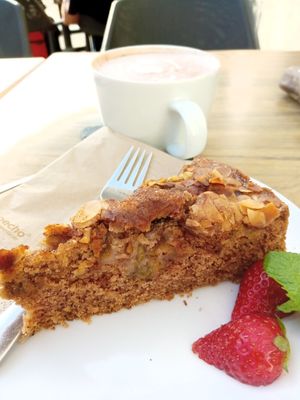 almond cake with plums & hot cocoa (soy-based) at RheinSpaziert in Cologne