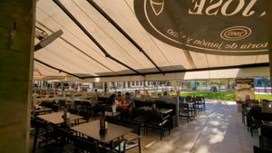 Outside seating at La Tasca de Don José Plaza del Castillo in Pamplona