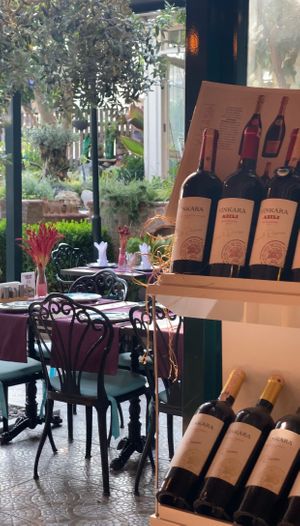  at Olive Garden in Istanbul