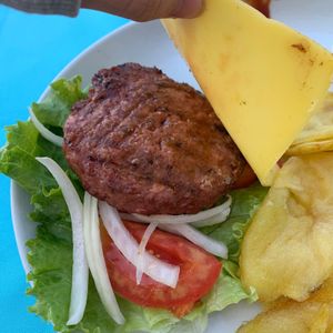 Hamburguesa vegana (10,00€) at Restaurante São Gonçalo in Vila Nova De Gaia