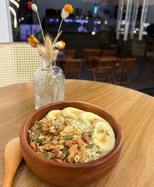 Performance Bowl is good for our breakfast or lunch, it includes high quality protein (non - GMO) at Smoothie Lab in Ho Chi Minh City