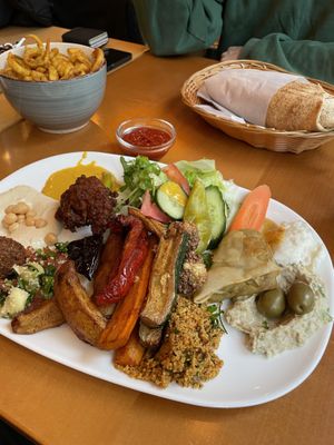 Vegan Mix Plate  at Za'atar Falafel in Berlin