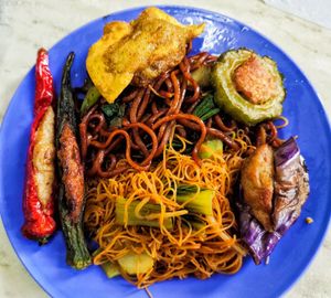 Bee hoon mee with Yong Tau Foo, mee must try, very flavourful at Vegetarian Ming Xin Su - 明心素 in Johor Bahru