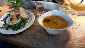Pumpkin soup and hummus at Vapiano - Foorum in Tallinn