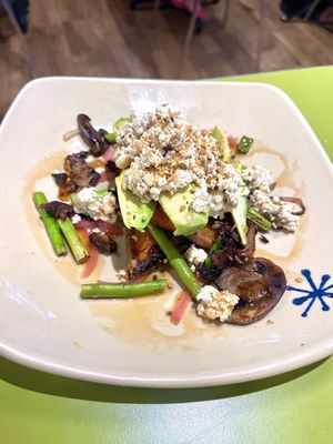 Sweet potato veggie smash up - modified to swap egg for tofu   at Snooze in Plano