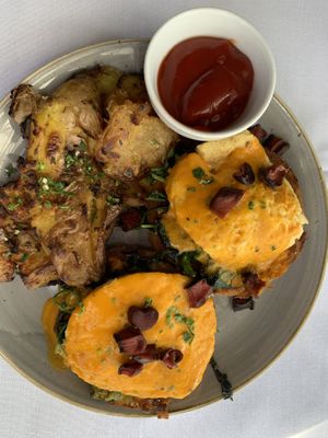 benedict  at Crossroads Kitchen in Los Angeles