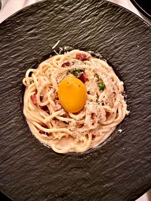 The vegan egg yolk!! Mind blowing. Pops just like a real one! #Veganuary at Crossroads Kitchen in Los Angeles