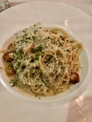 Pasta with scallops (mushrooms) - delicious !  at Crossroads Kitchen in Los Angeles
