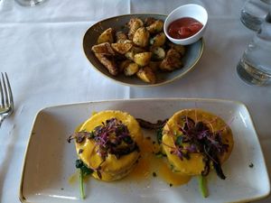 Eggs Benedict at Crossroads Kitchen in Los Angeles