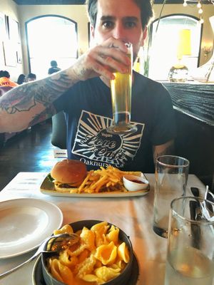 Mac & cheese/ Impossible burger and fine brew at Crossroads Kitchen in Los Angeles