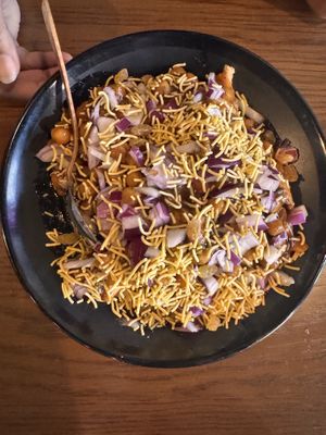 Vegan Samosa Chaat  at Jannat-E-Punjab in Guelph