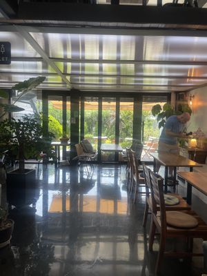 Hall  at Hygge Cafe Vegan Bakery - 휘게 카페 비건베이커리 in Gangreung