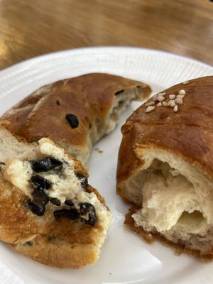   Inside   at Hygge Cafe Vegan Bakery - 휘게 카페 비건베이커리 in Gangreung