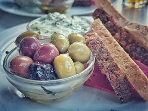  at Cafe Harvest in Vienna