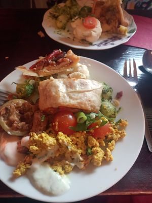 Breakfast at Cafe Harvest in Vienna