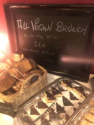 Info  at Cafe Harvest in Vienna