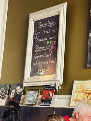   at Cafe Harvest in Vienna