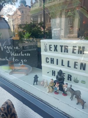  at Cafe Harvest in Vienna