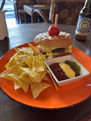 Cheeseburger   at Cafe Harvest in Vienna