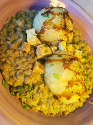 Spocklinsen at Cafe Harvest in Vienna