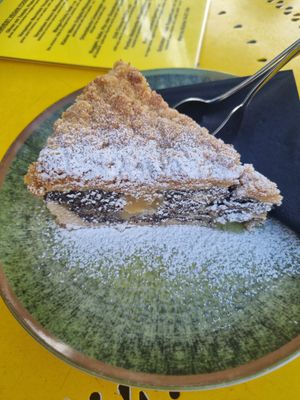  at Cafe Harvest in Vienna