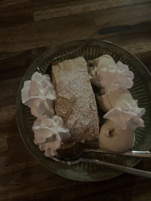   at Cafe Harvest in Vienna