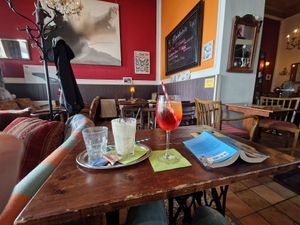  at Cafe Harvest in Vienna
