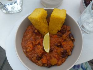 Chili sin carne (daily menu) at Cafe Harvest in Vienna