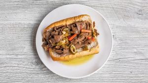 Italian BēF  at Chicago Not Dogs - XMarket in Chicago