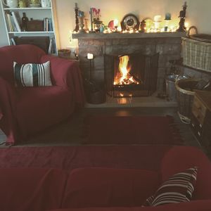 Evening in front of the fireplace at Loaf BnB in Berwick-upon-tweed