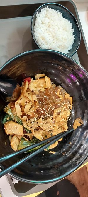 Best Mala at Veggie House 一芳 - HarbourFront in Central Singapore