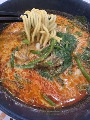 Laksa Yong tau hu  at Veggie House 一芳 - HarbourFront in Central Singapore