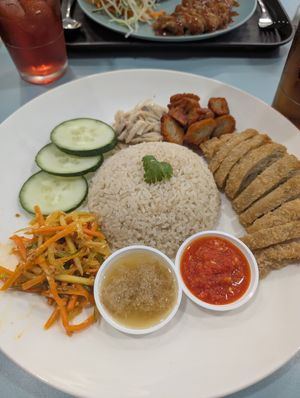  at Veggie House 一芳 - HarbourFront in Central Singapore