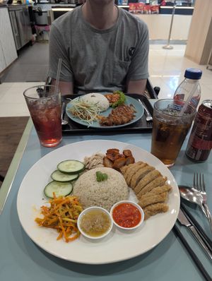  at Veggie House 一芳 - HarbourFront in Central Singapore