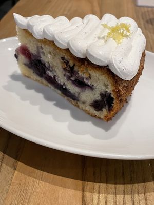 Blueberry cakee  at The Veggie Table in Sendai