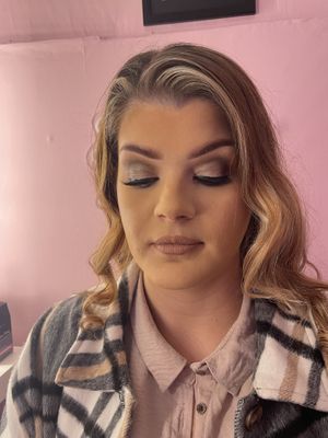 Full face including lashes & curls  at Bankie Beauty  in Clydebank