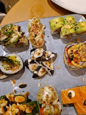  at Bloom Sushi - Batignolles  in Paris