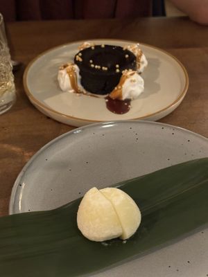   at Bloom Sushi - Batignolles  in Paris