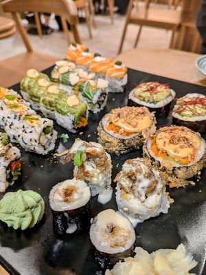  at Bloom Sushi - Batignolles  in Paris