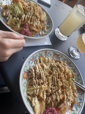 3.3/5 was good  at Shinsekai Paprika Shokudo Vegan in Osaka