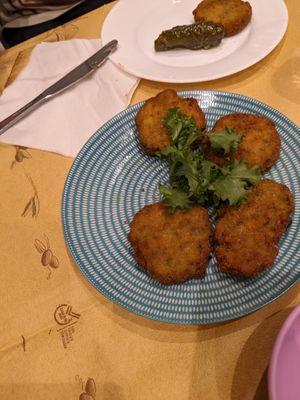 Zucchini balls at Taverna Mezedofolia in Crete